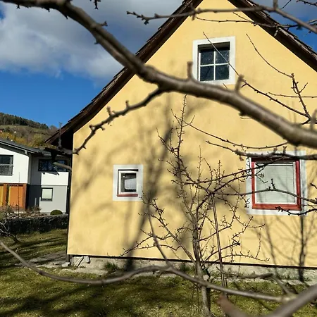 Kleines Haeuschen Im Tauernstaedtchen Gmuend Villa Exterior photo