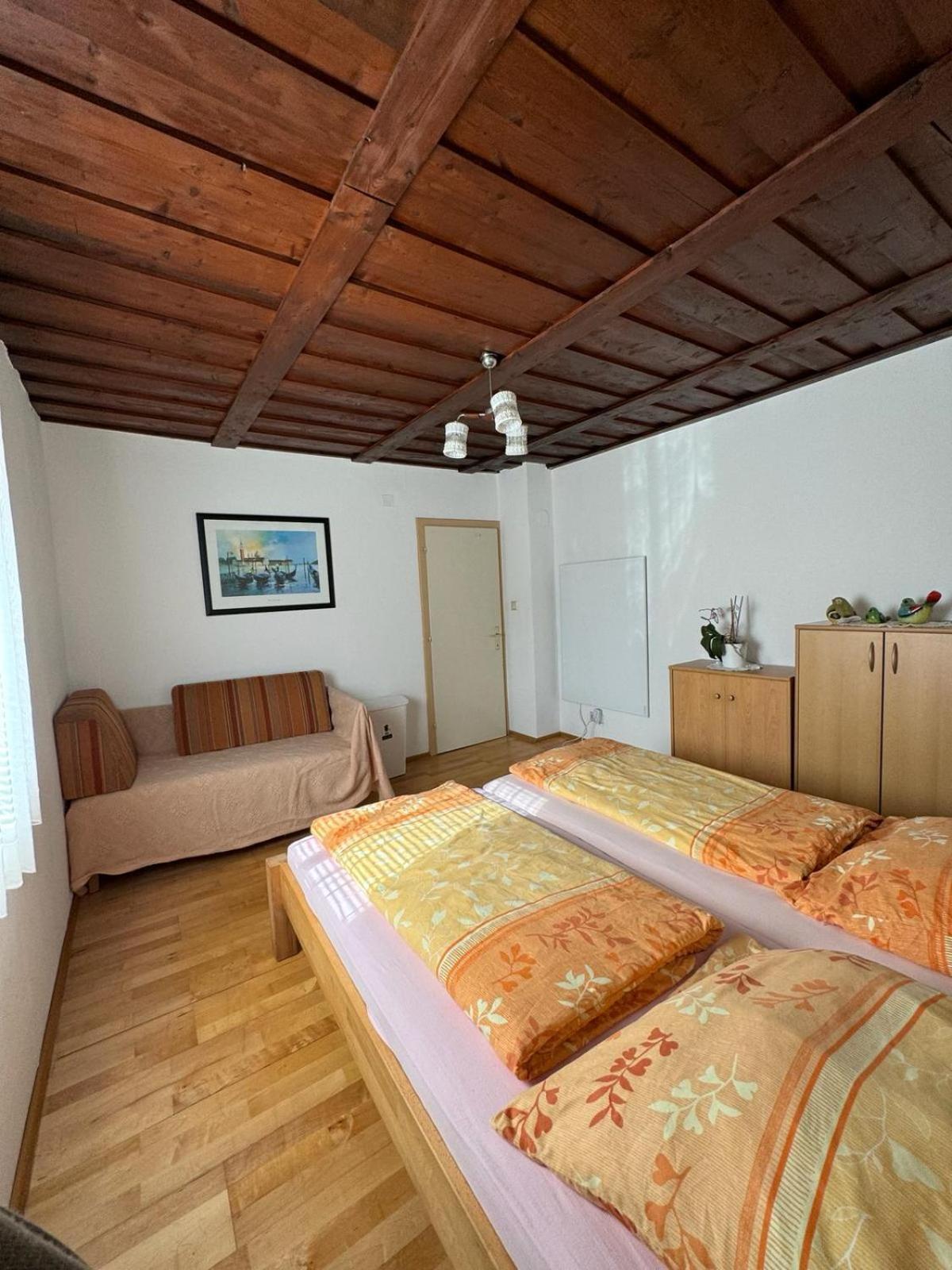 Holiday home Kleines Haeuschen Im Tauernstaedtchen Gmund in Karnten